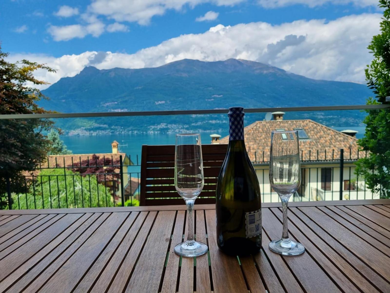 Apartment With Garden And Terrace Beautiful Lake View Bellano Extérieur photo